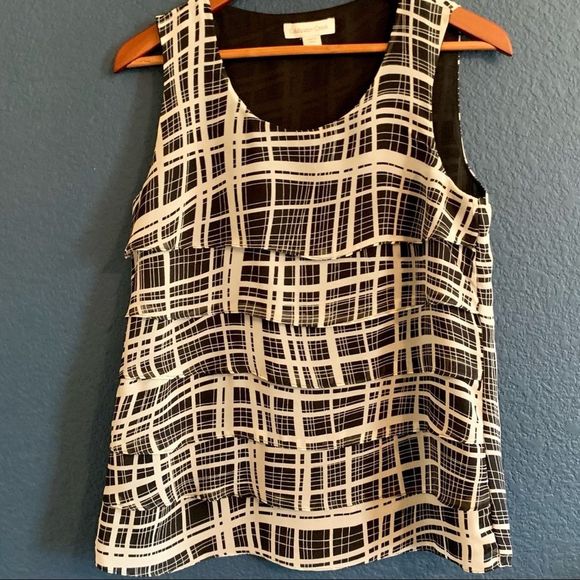 Coldwater Creek Tiered Ruffle Tank XS - Picture 7 of 8